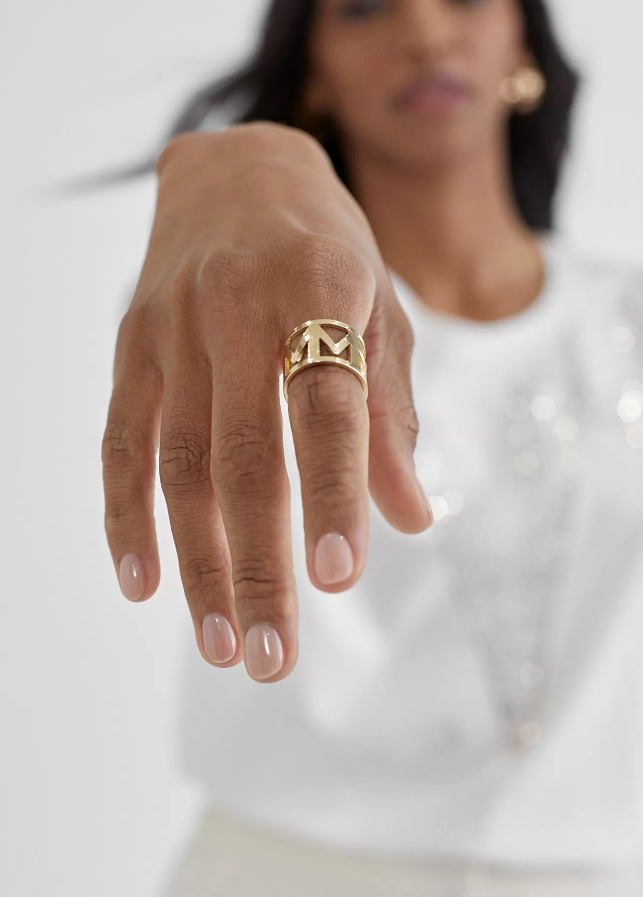 Lola Casademunt Anillo letras M DORADO Cheap