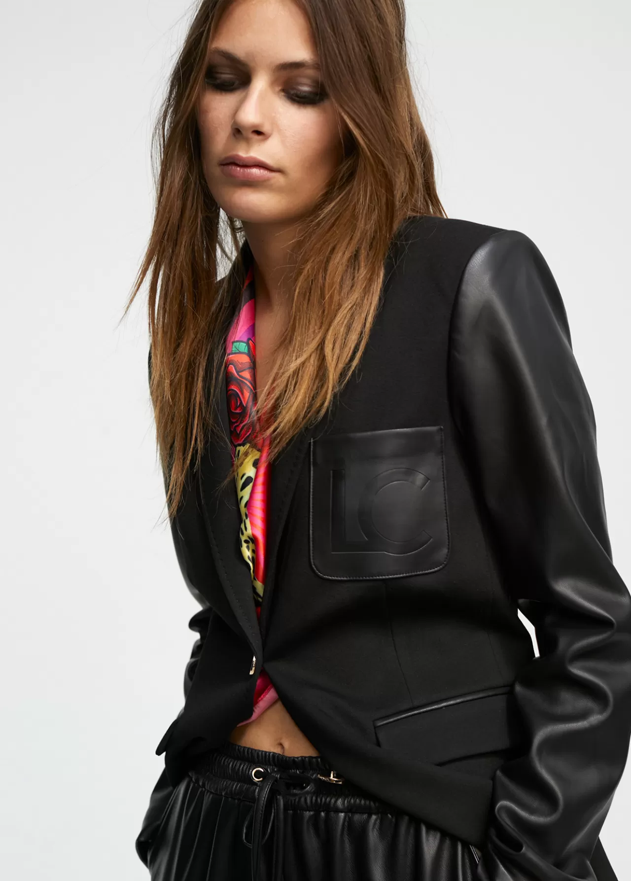 Lola Casademunt Blazer combinada NEGRO Shop