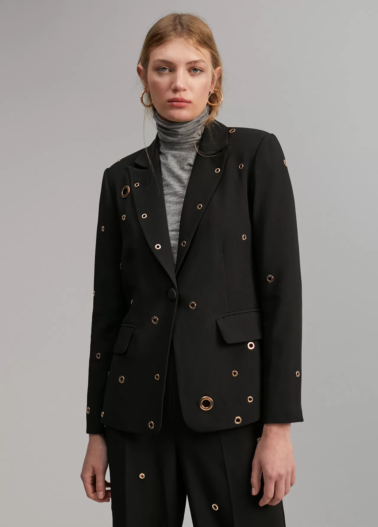 Lola Casademunt Blazer detalle eyelets NEGRO Cheap