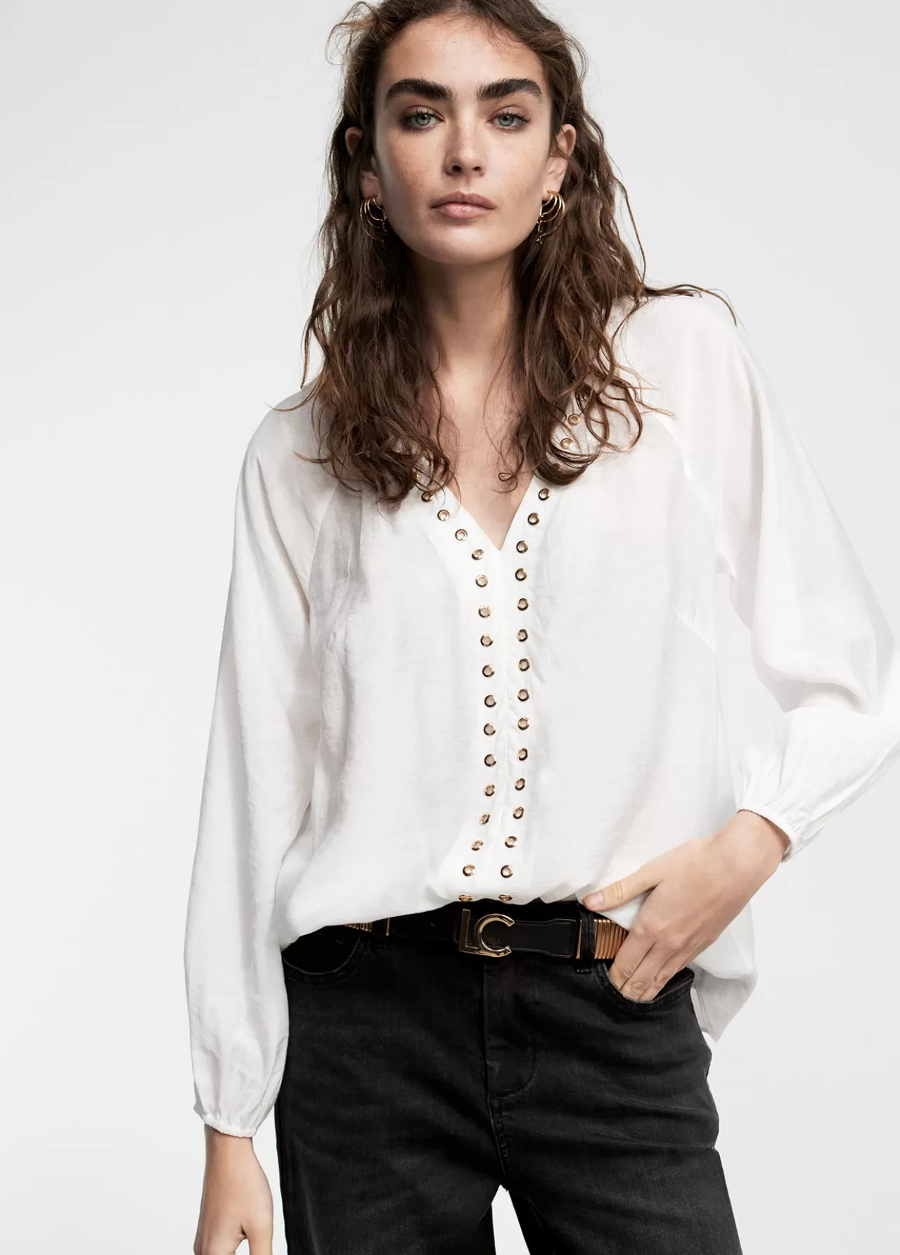 Lola Casademunt Blusa detalle eyelets CRUDO Discount