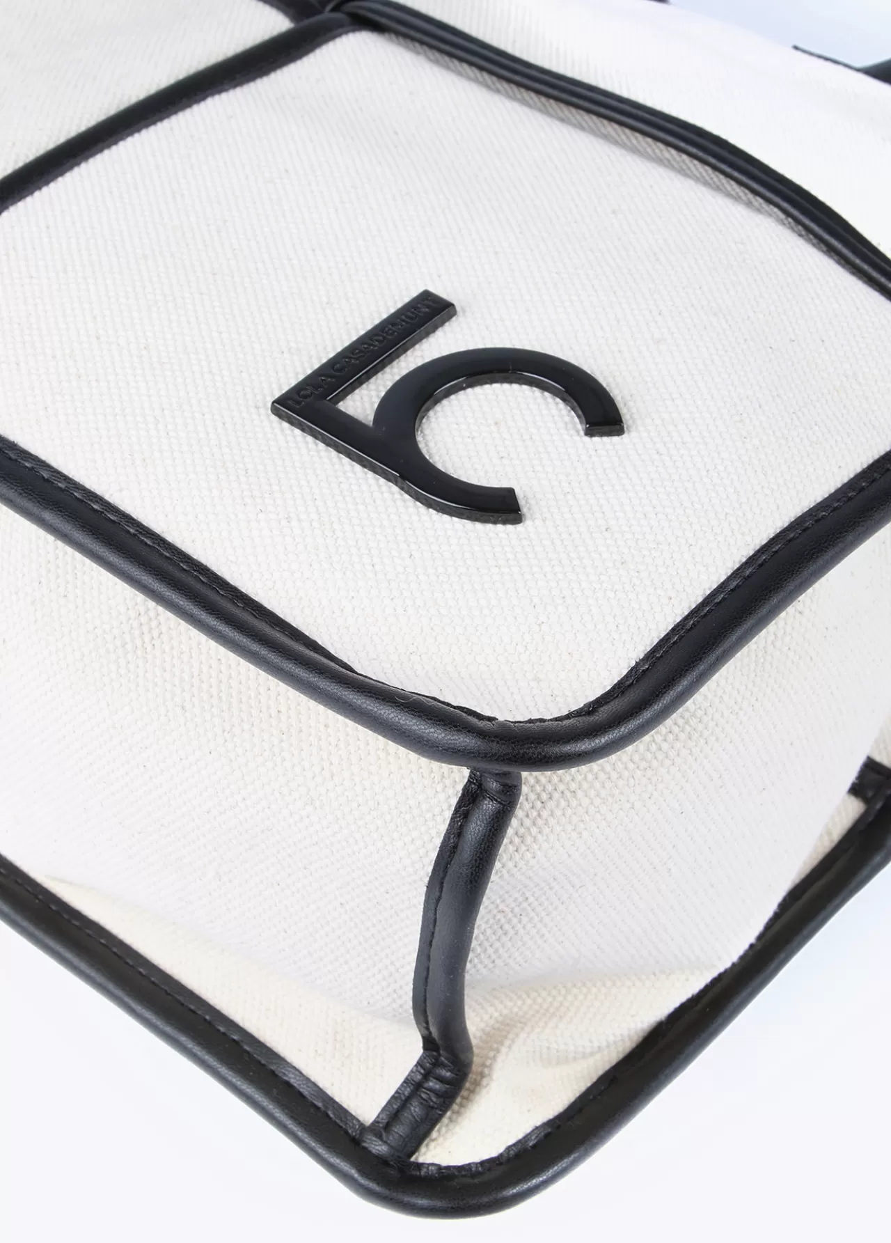 Lola Casademunt Bolso tipo shopper blanco y negro CRUDO-NEGRO Outlet