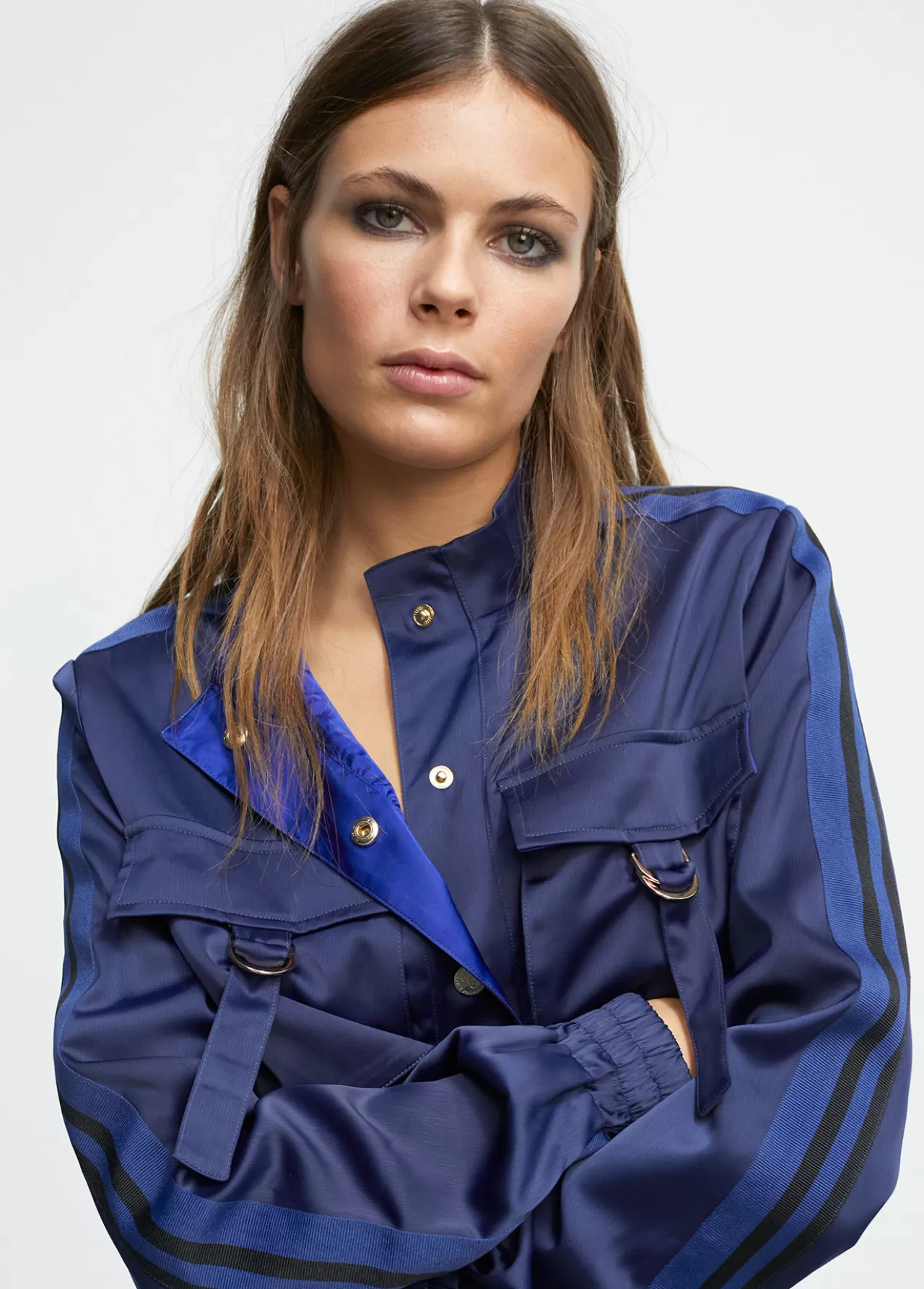 Lola Casademunt Bomber satinada AZULNOCHE Flash Sale