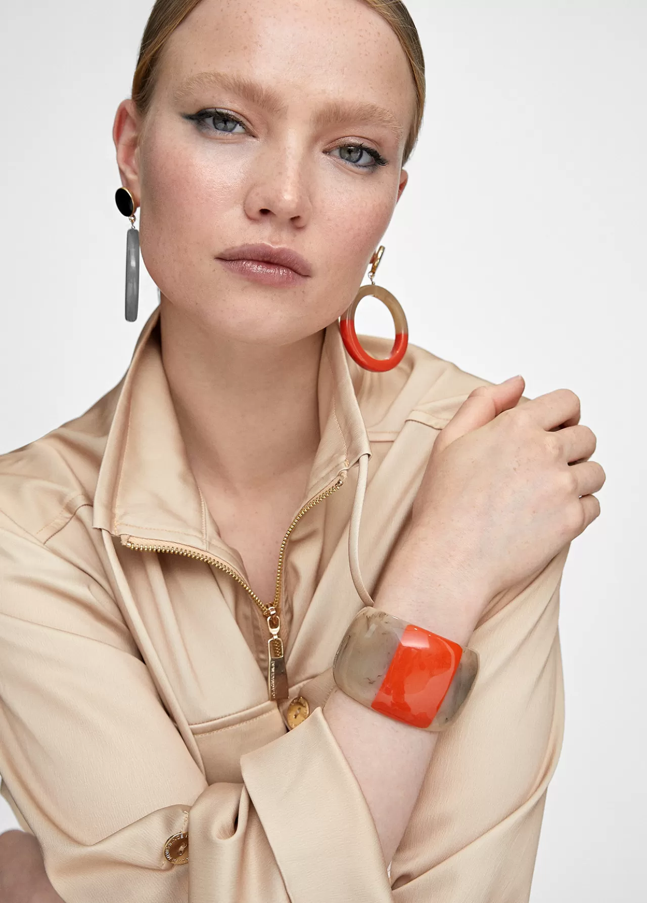 Lola Casademunt Brazalete rí­gido bicolor MARRON-ROJO Hot