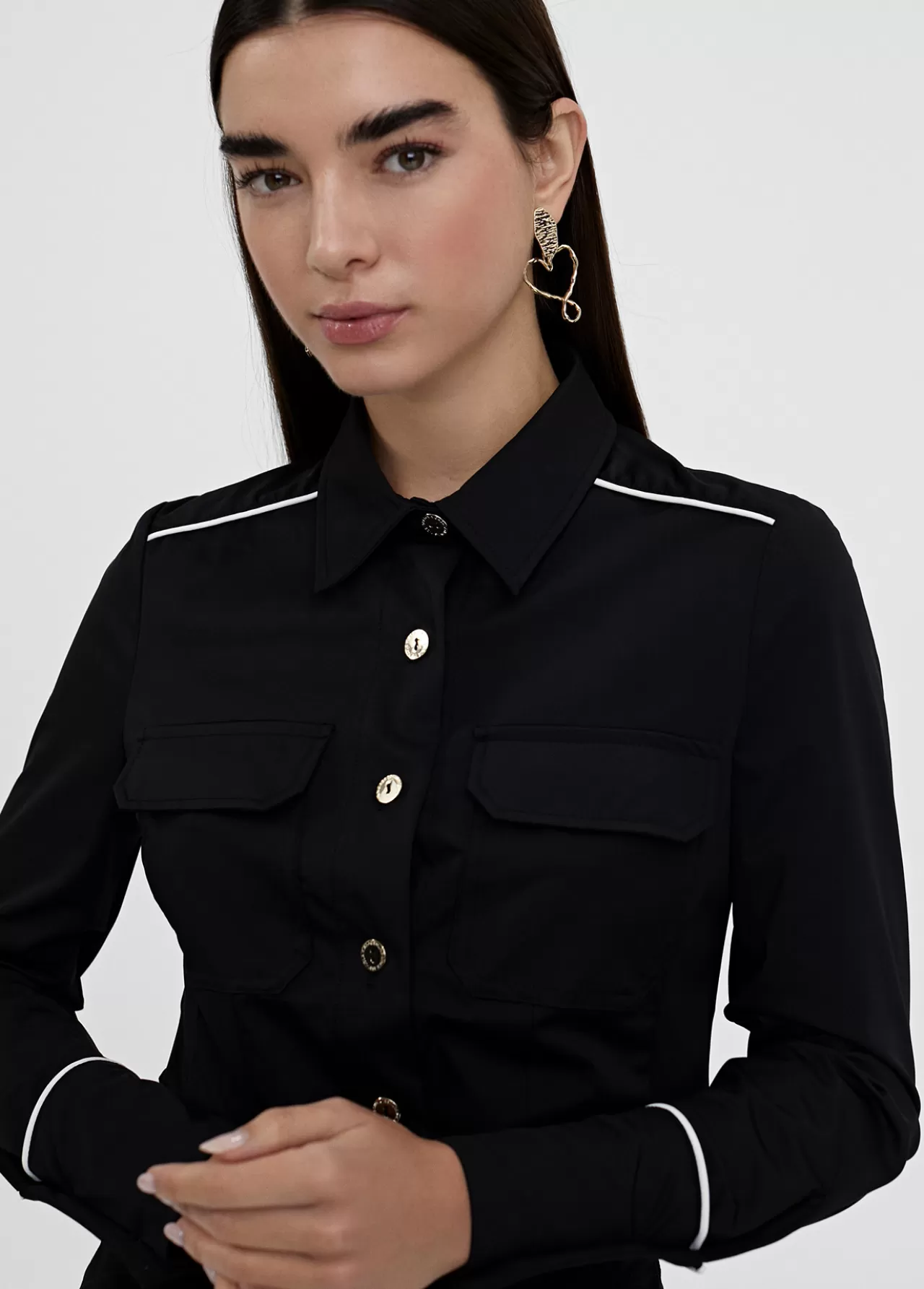 Lola Casademunt Camisa strech con vivo contraste NEGRO Best