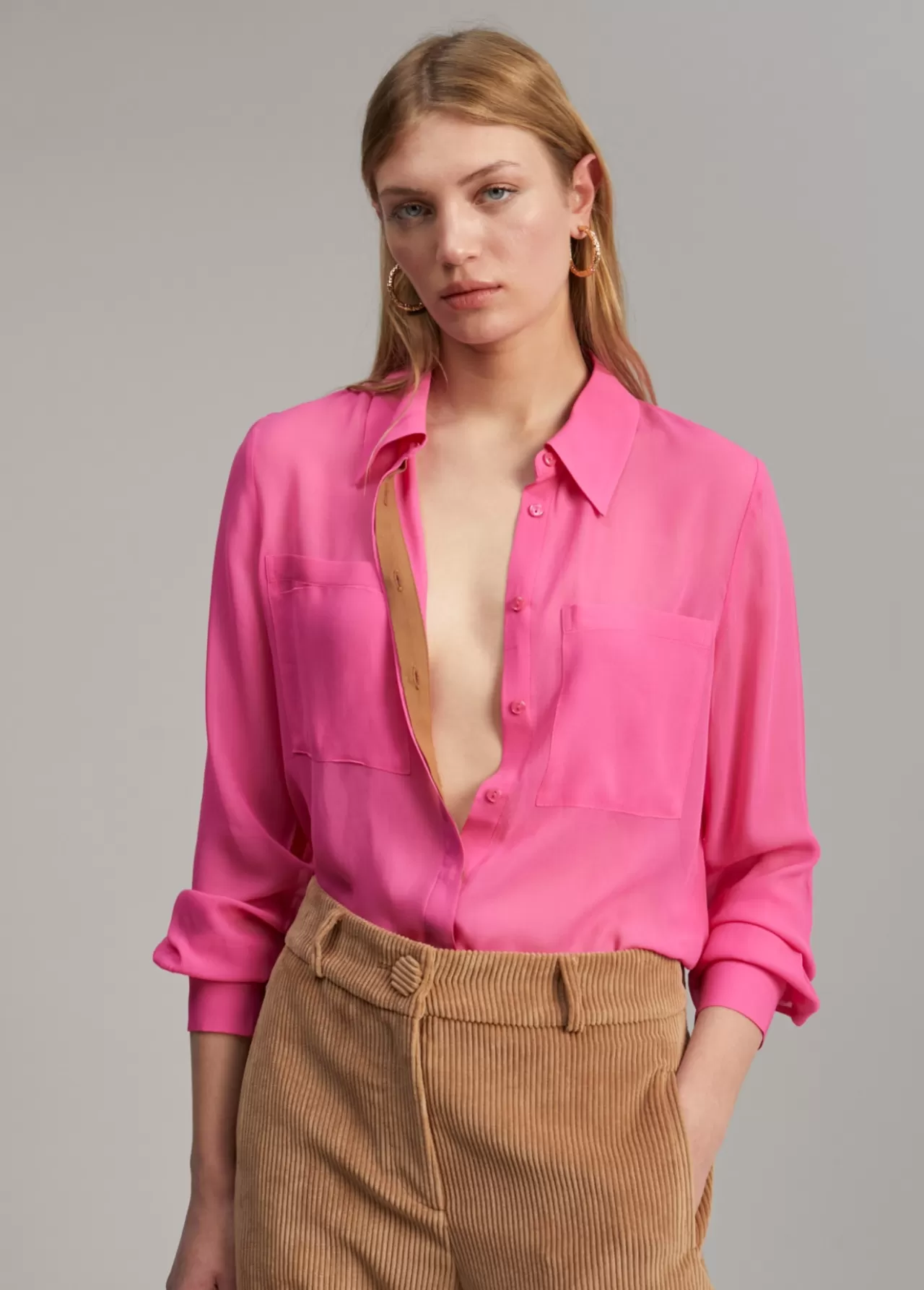 Lola Casademunt Camisa transparencia bolsillos ROSA Fashion