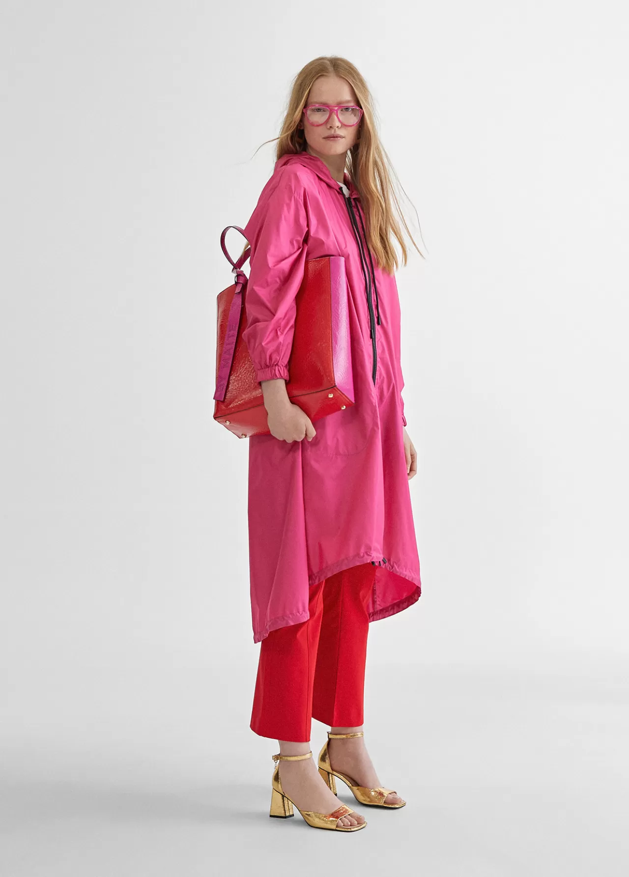 Lola Casademunt Gabardina raincoat FUCSIA Best