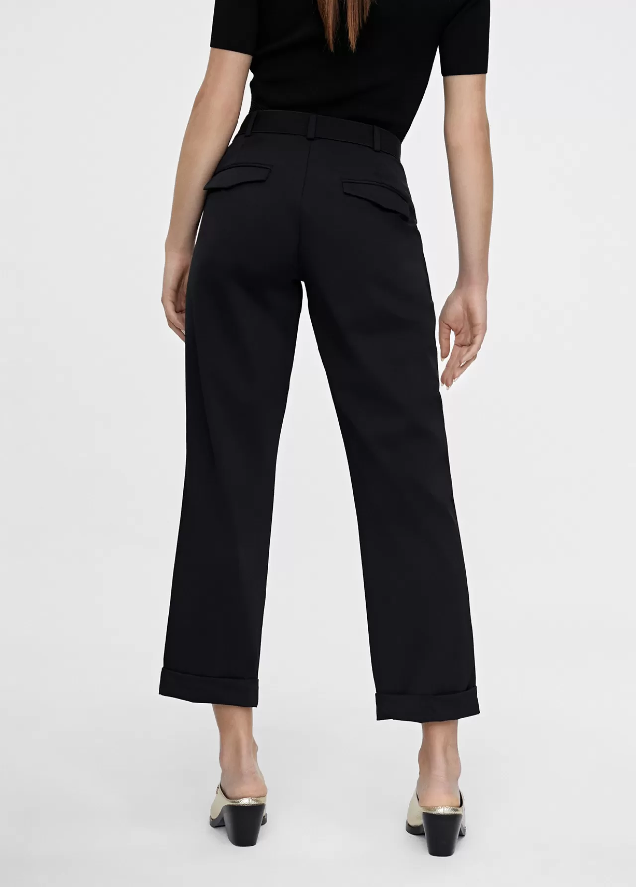 Lola Casademunt Pantalón cropped NEGRO Clearance