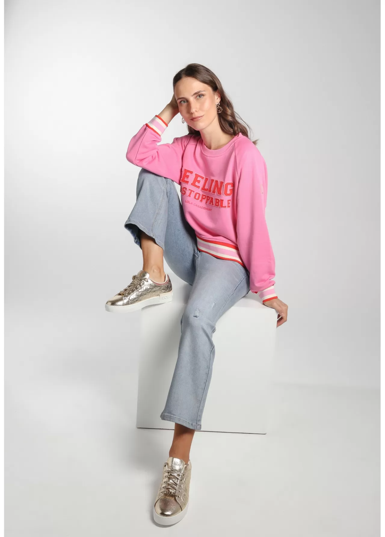 Lola Casademunt Sudadera Solidaria Feeling Unstoppable ROSA Sale